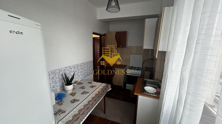 O camera Modern, Lidl, Zona Primaria Floresti, Profi, Eroilor - Poză 3