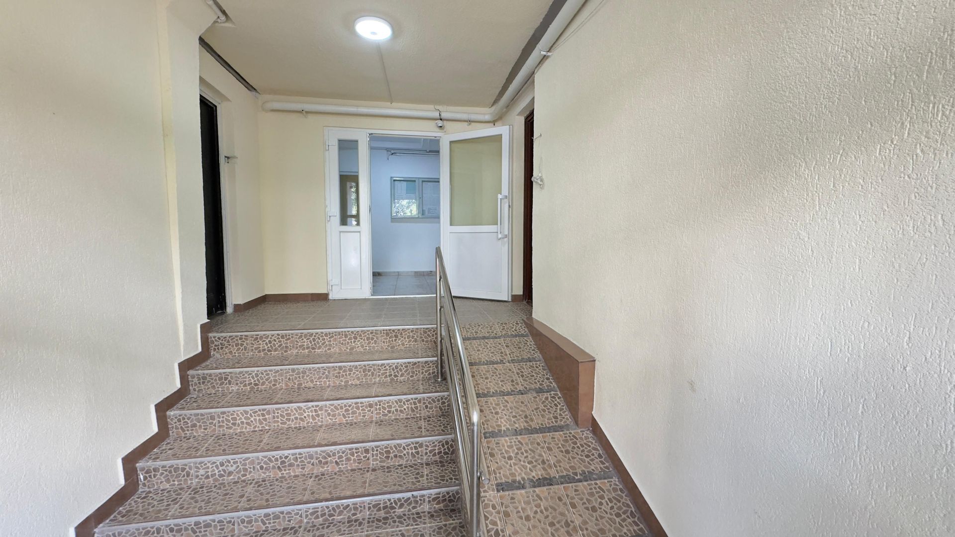 Apartament 4 Camere Teiul Doamnei Lacul Tei - Poză 17