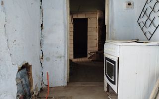 Apartament Spațios cu 3 Camere-Chetrosu Anenii Noi - Poză 7