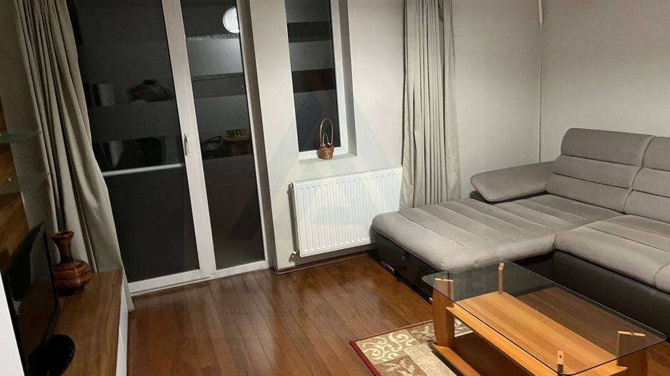 Apartament 2 camere decomandat Etaj 3 si balcon  zona Turnisor - Poză 4