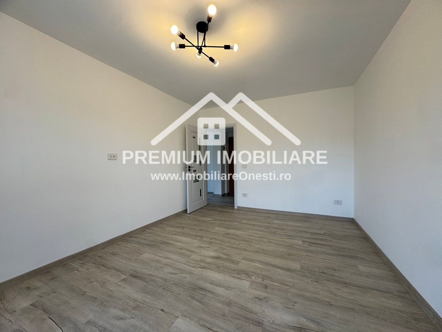 Apartament 2 Camere - Decomandat - Zona centrala - Poză 6