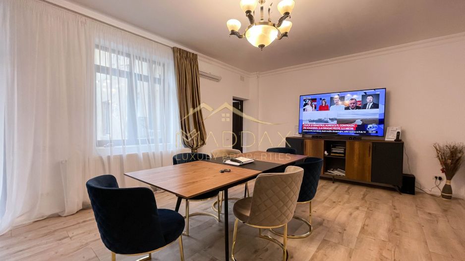 Spatiu de birouri in Vila Interbelica ***208mp*** // Zona Victoriei - Poză 2
