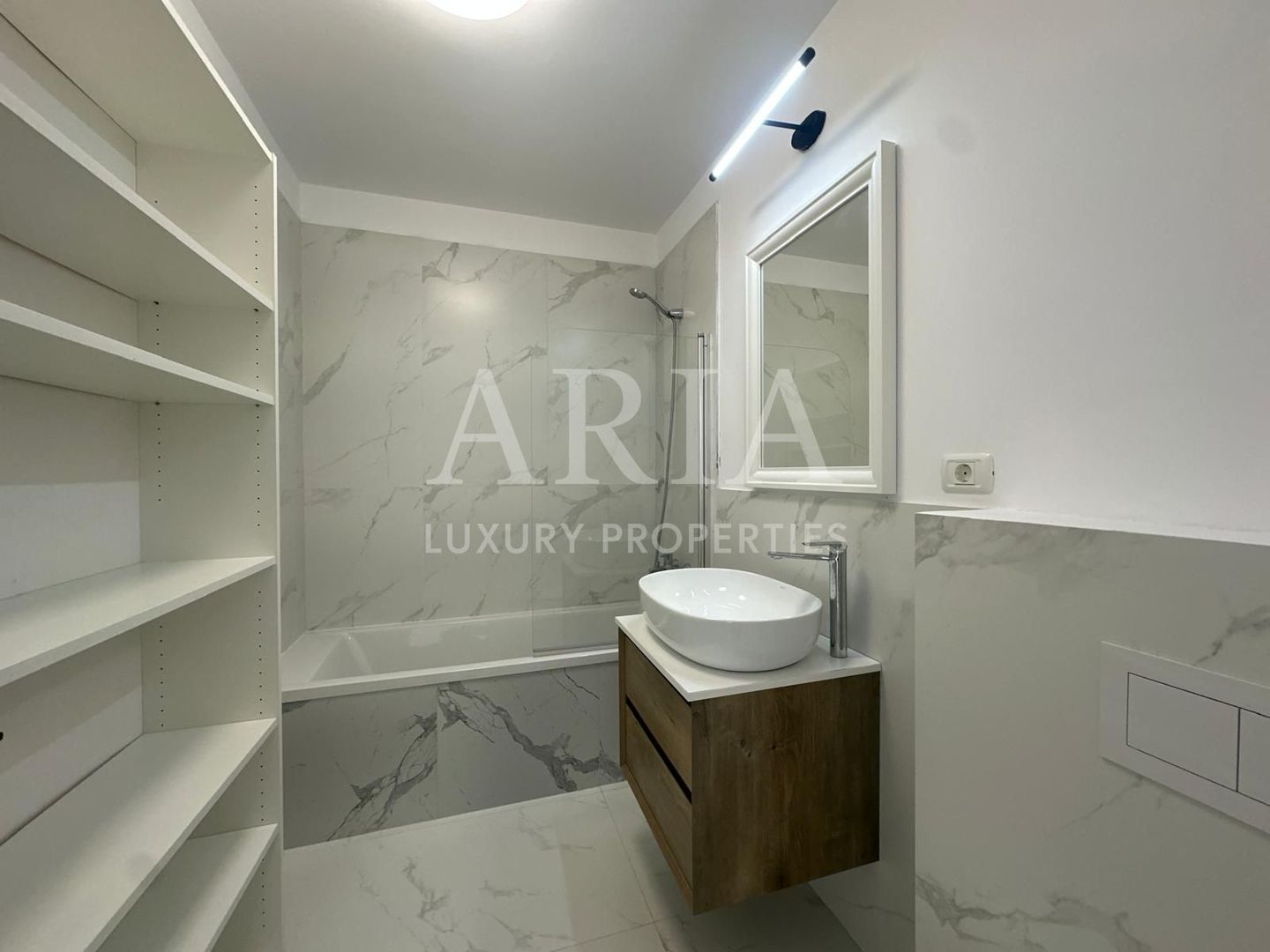 AMERICAN VILLAGE - MODERN VILLA - 5 ROOMS - FULLY FURNISHED - GATED COMMUNITY - Poză 12