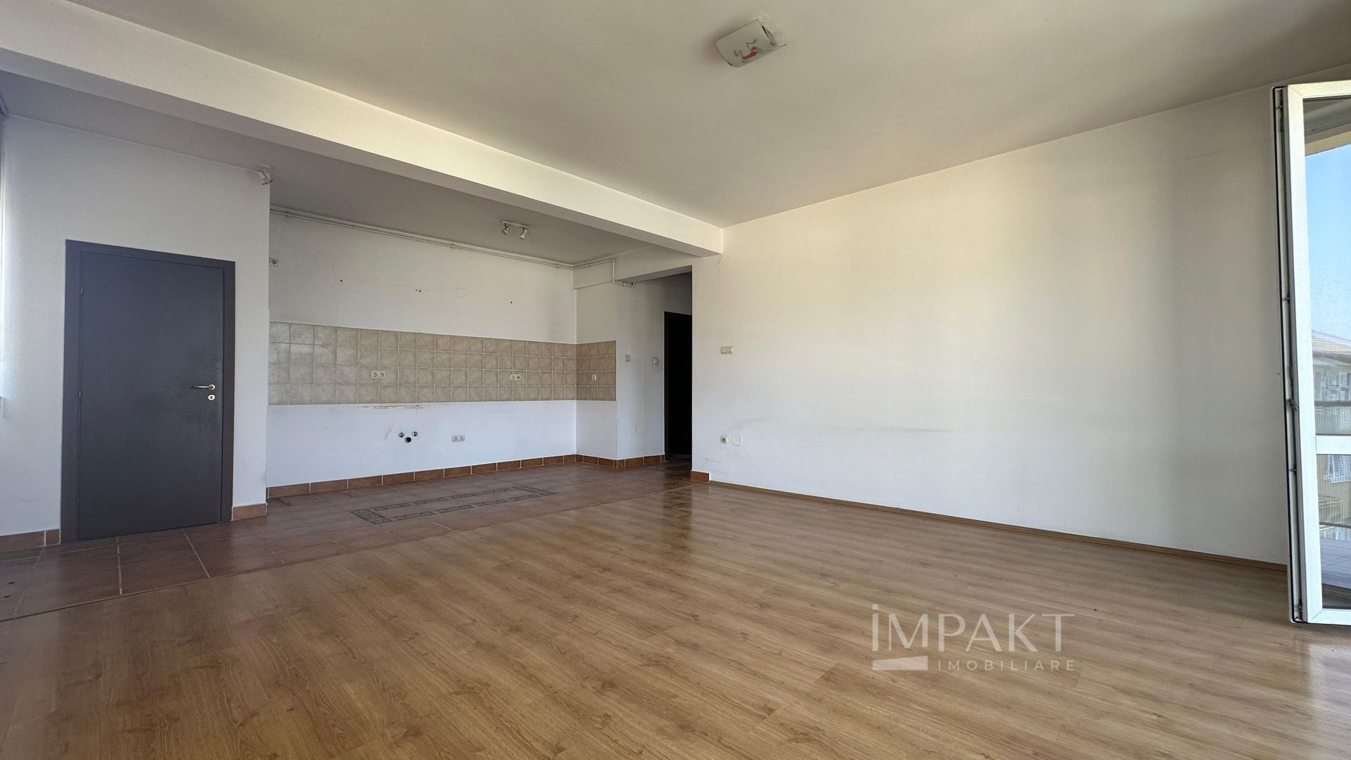 Apartament 2 camere, 67 mp + terasa 25 mp, cu boxa – Andrei Mureșanu! - Poză 2