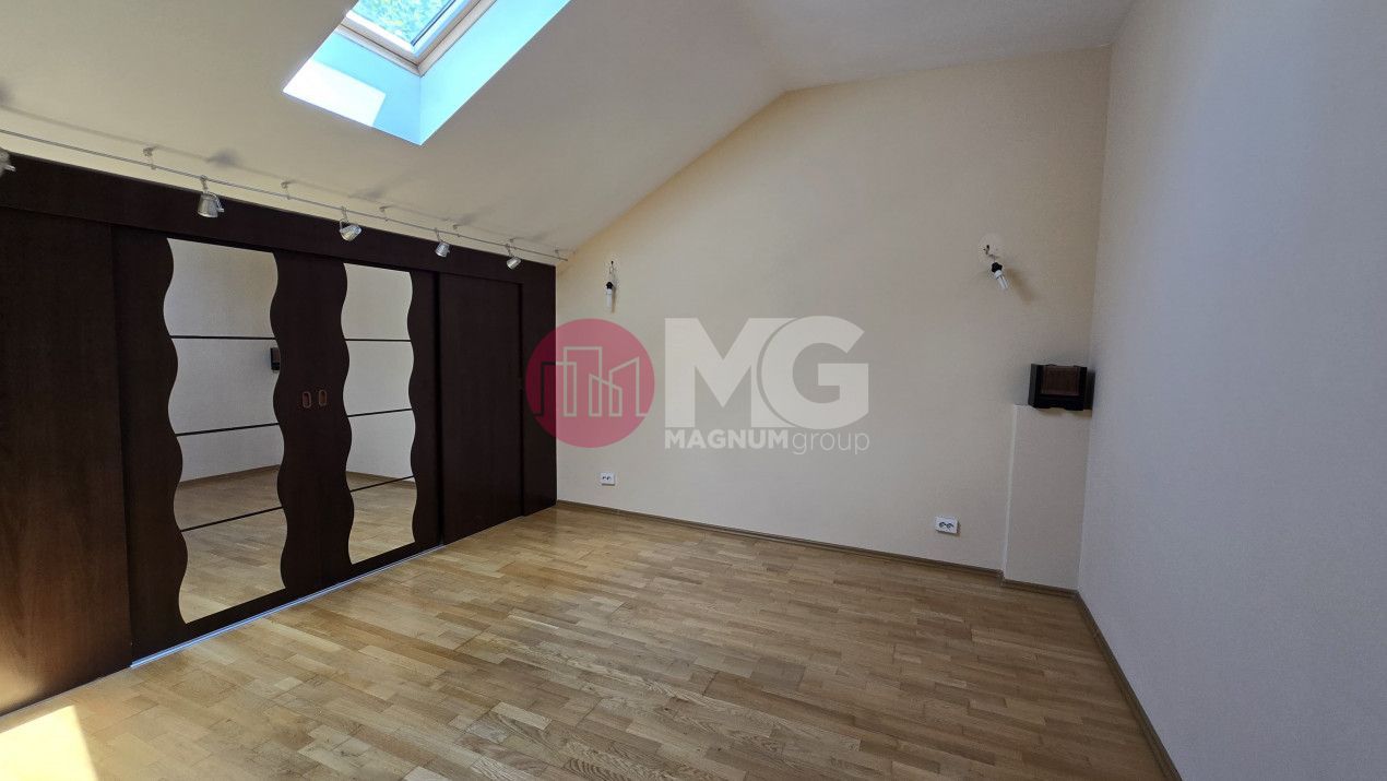 Casa de vanzare 6 camere- Voluntari - Poză 12