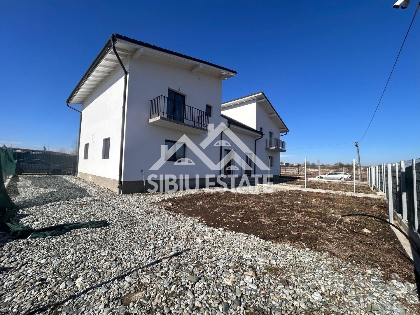 Casa duplex de vanzare 4 camere, 2 bai-s.u. 142 mp. PRET AVANTAJOS - Poză 49