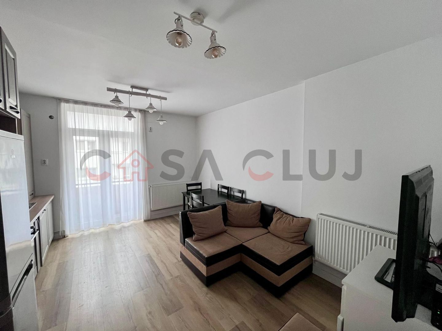 2 camere decomandate, Garaj+ 1 loc de parcare in curte, Zona The Office - Poză 4