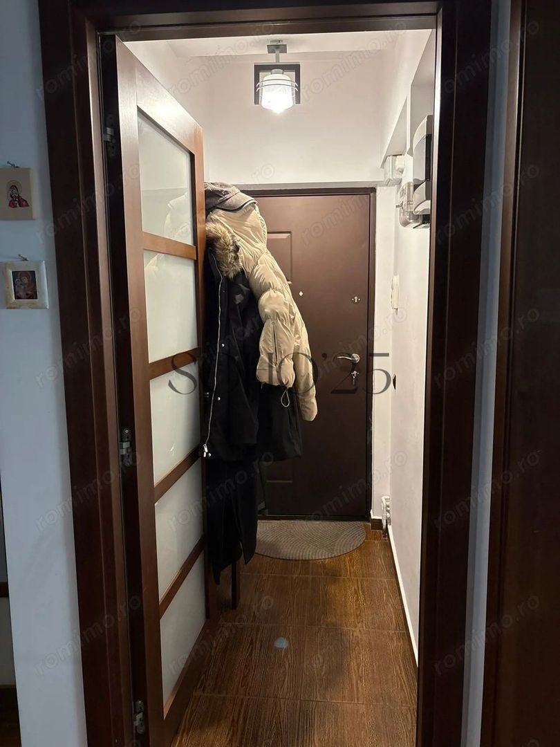 Universitate   Apartament 3 camere, terasă 18 mp, boxă mare 48 mp, mobilat complet - Poză 5