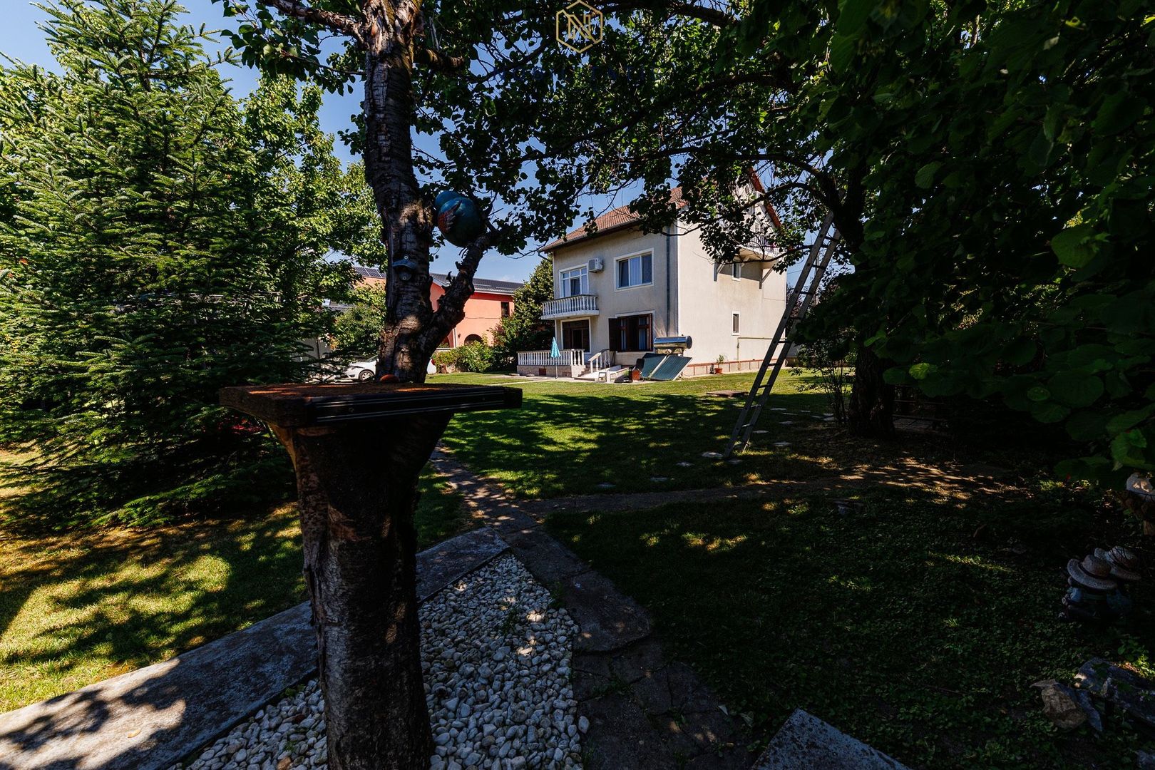 Vânzare casă individuală cu potențial extraordinar în Dumbrăvița - Poză 2