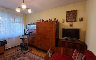 Apartament cu 3 camere, parter inalt, zona Sovata-malul Crisului - Poză 6