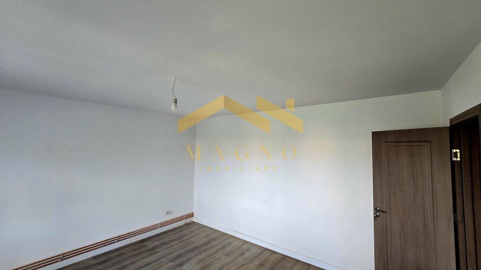 Apartament cu 4 camere de vanzare, Zona Malul Muresului/Praporgescu - Poză 3