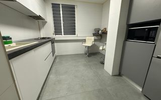 Apartament 3 Camere | Decomandat | Bloc Reabilitat | Garaj Disponibil - Poză 12