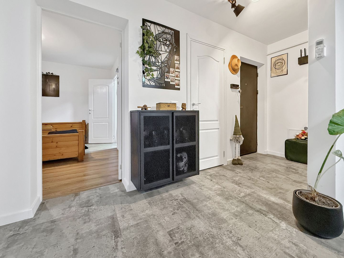 Apartament Smart & Industrial | Loc de Parcare inclus | Giroc - Zona Flonta - Poză 4