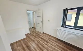 Spațiu de birouri de închiriat, 6 camere – Central, Ploiești - Poză 42