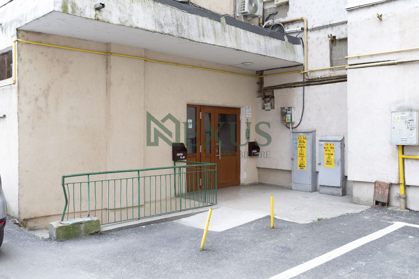 Apartament 3 camere de vânzare, Ultracentral, Bacău - Poză 24