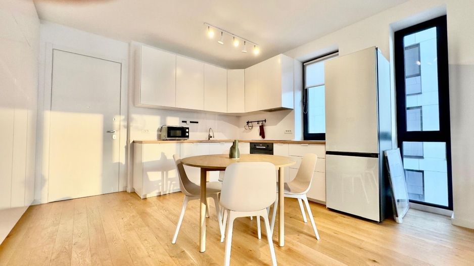 Apartament 3 camere de închiriat Win Herăstrău - Poză 2