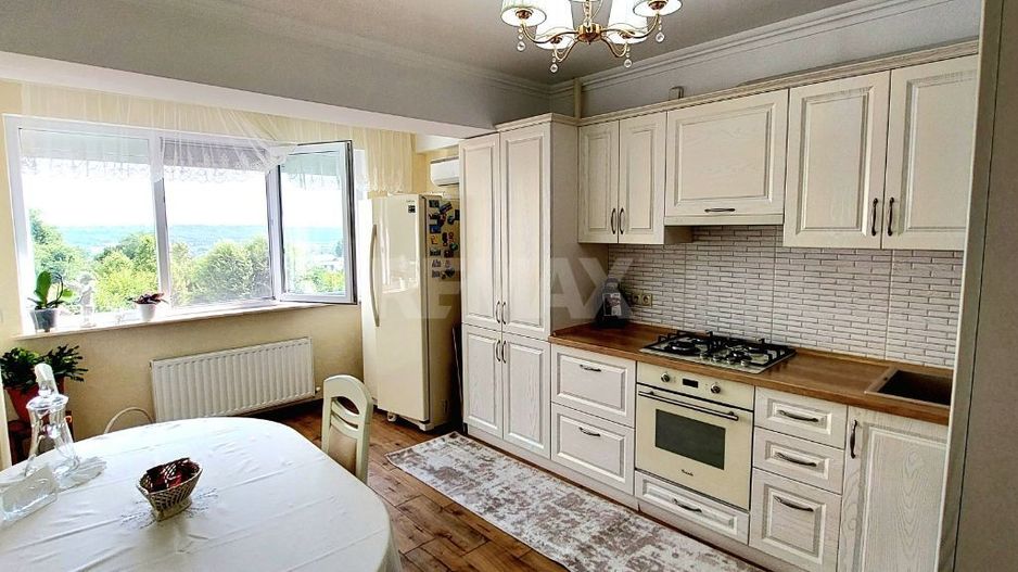 CHIRIE !! Apartament cu 2 camere, 95 m², Buiucani, Chișinău!! - Poză 7