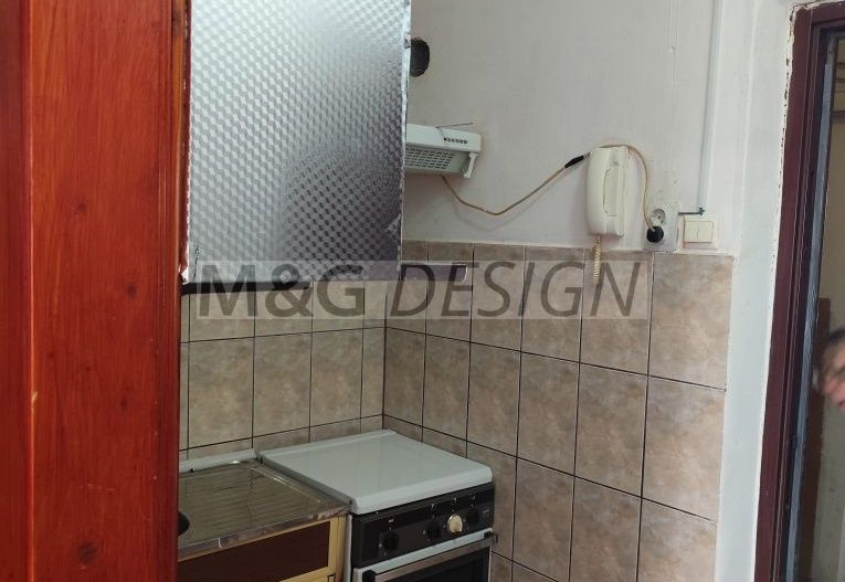 Garsonieră zona Aradului etaj 2 - Poză 5
