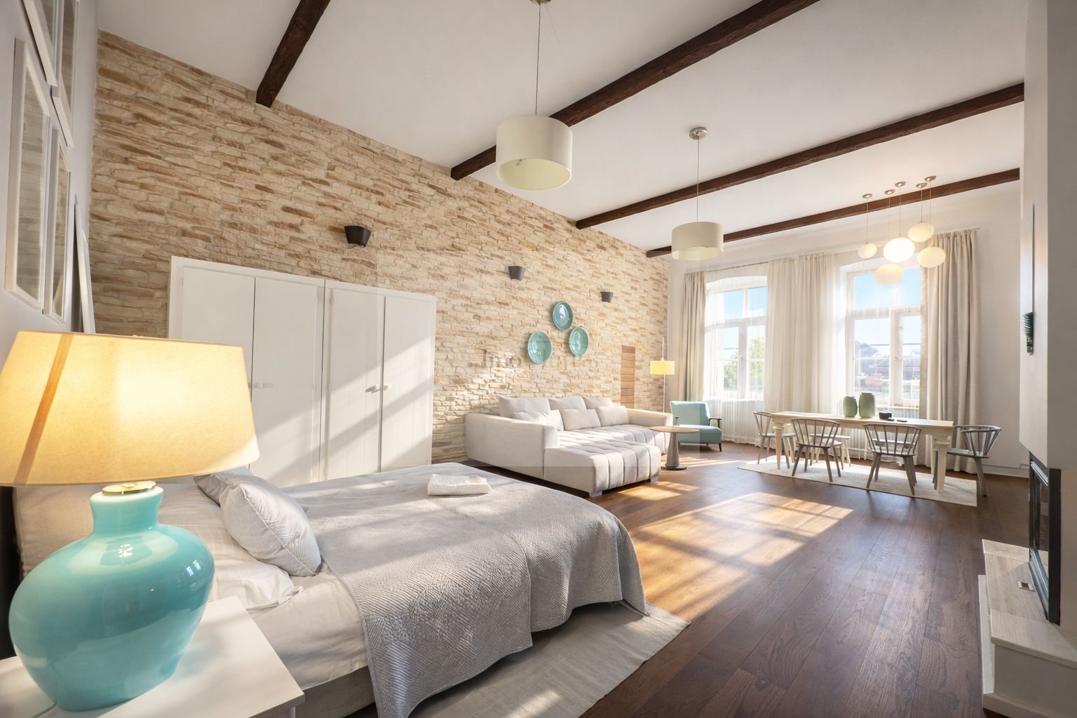 Inchiriere apartament modern, 100 mp, ultracentral –View - Poză 3