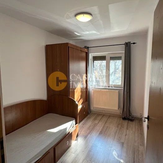 Chirie - 3 camere -  Centru - Poză 5