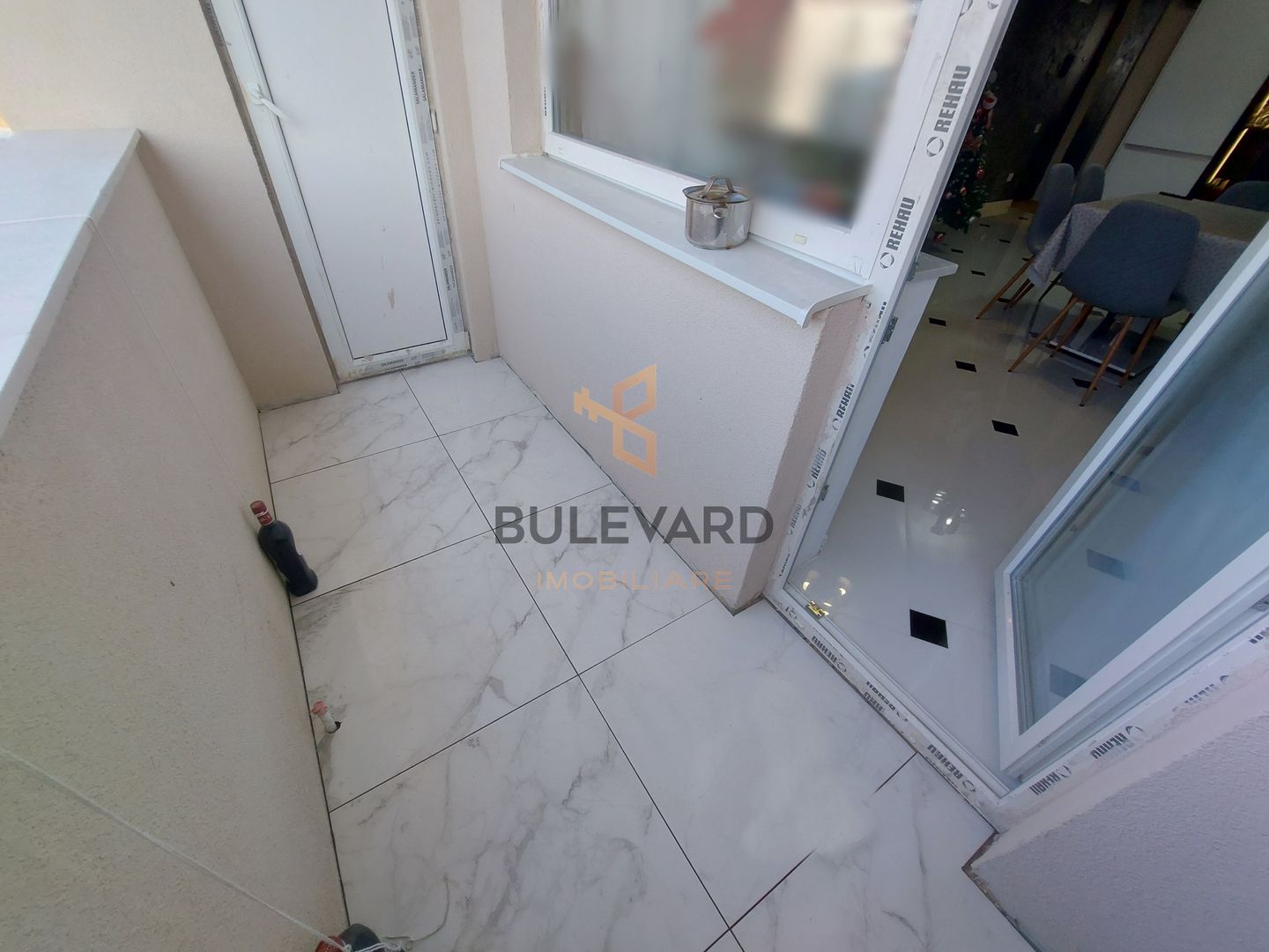 Apartament cu 3 camere+parcare+boxa de 14 mp! - Poză 9