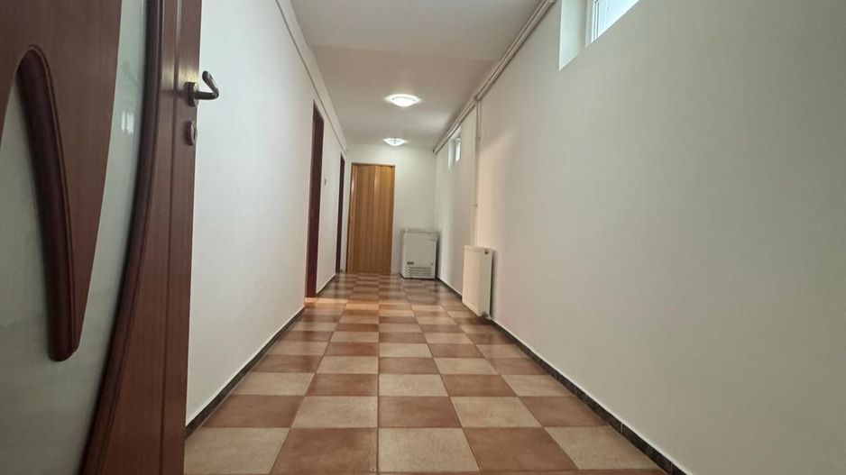 Casă de vânzare pe strada Sabarului - Poză 5