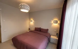 VILĂ DE EXCEPȚIE CU PISCINĂ ȘI GRĂDINĂ DE 1.385 MP | MOGOȘOAIA - Poză 19