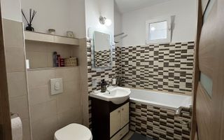 Calea Girocului | 2 camere | Decomandat | Centrală proprie | Acoperiș  Copiază - Poză 6