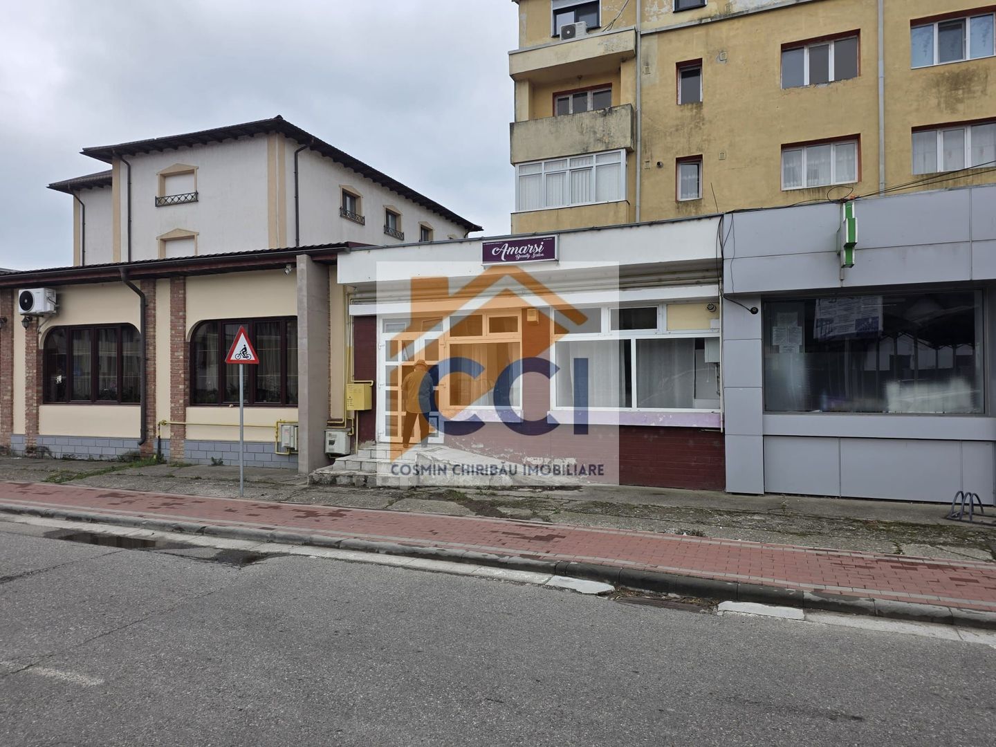 Spațiu comercial versatil de vânzare, Parter -119 mp - Poză 3