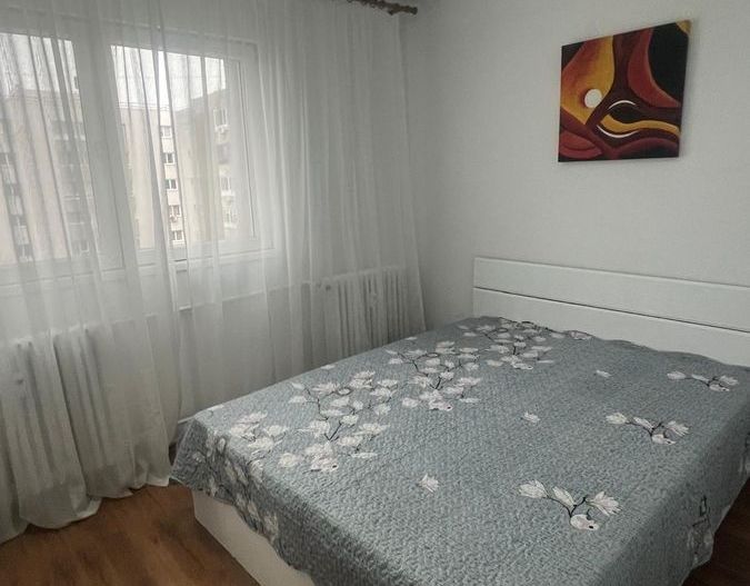 De vanzare apartament 3 camere Drumul Taberei - Poză 10