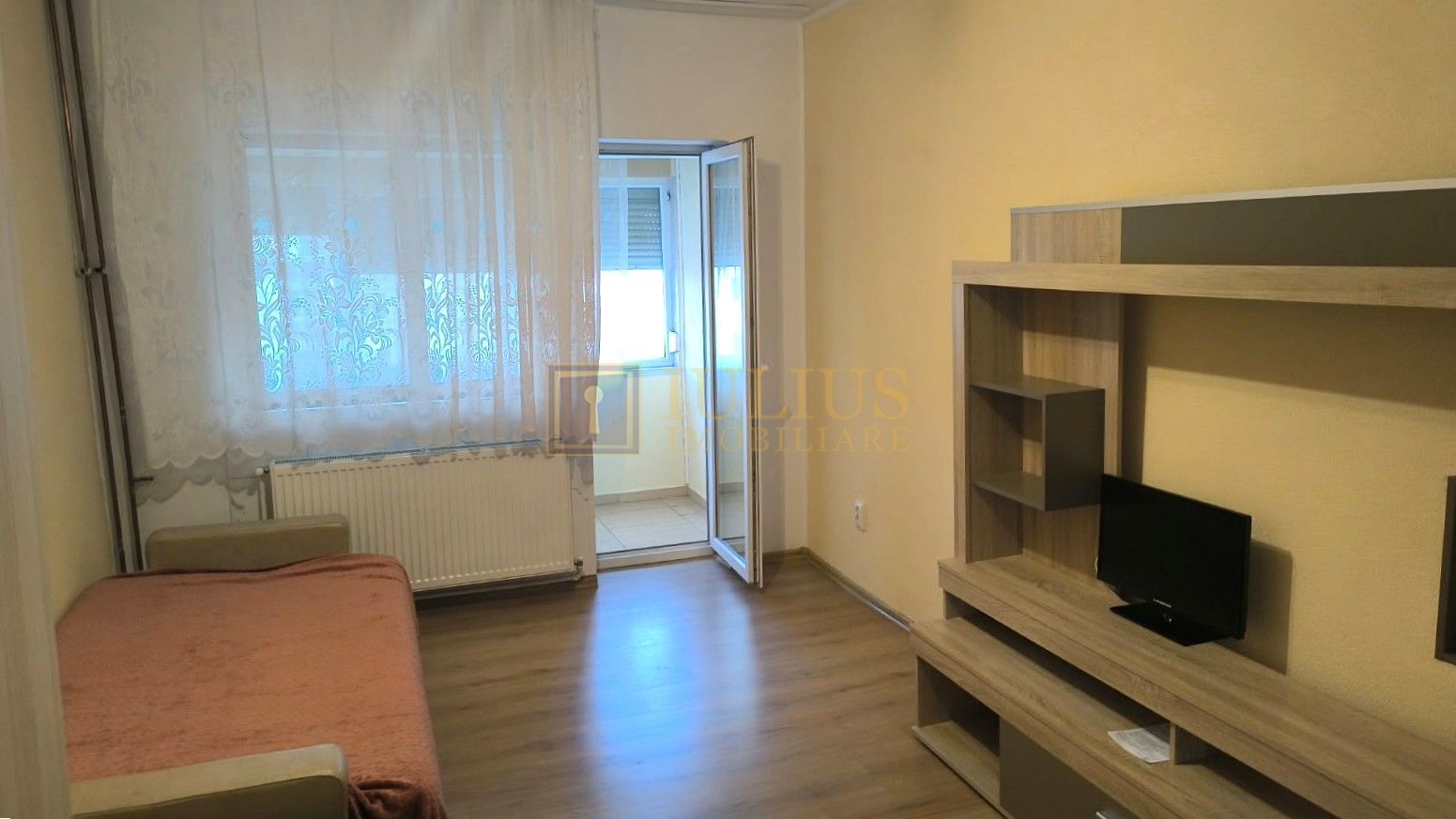 3 camere in Complexul Studentesc - Poză 1