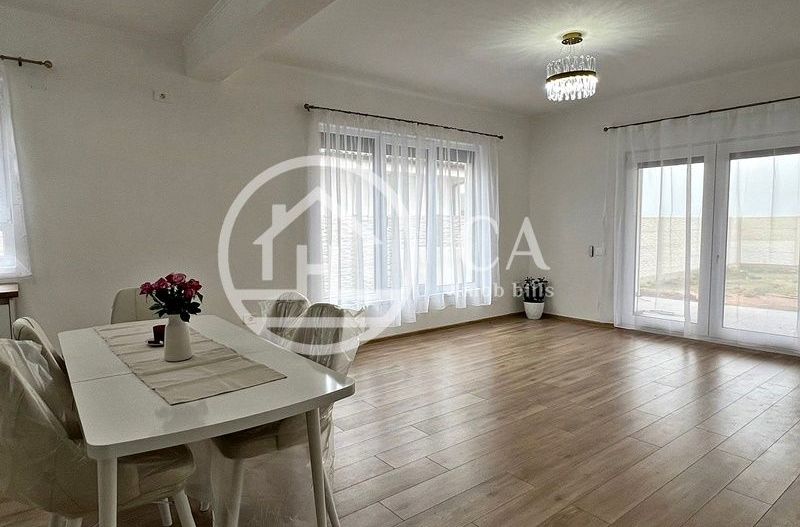 Casă de vânzare cu 4 camere în Santandrei, Bihor - Poză 3