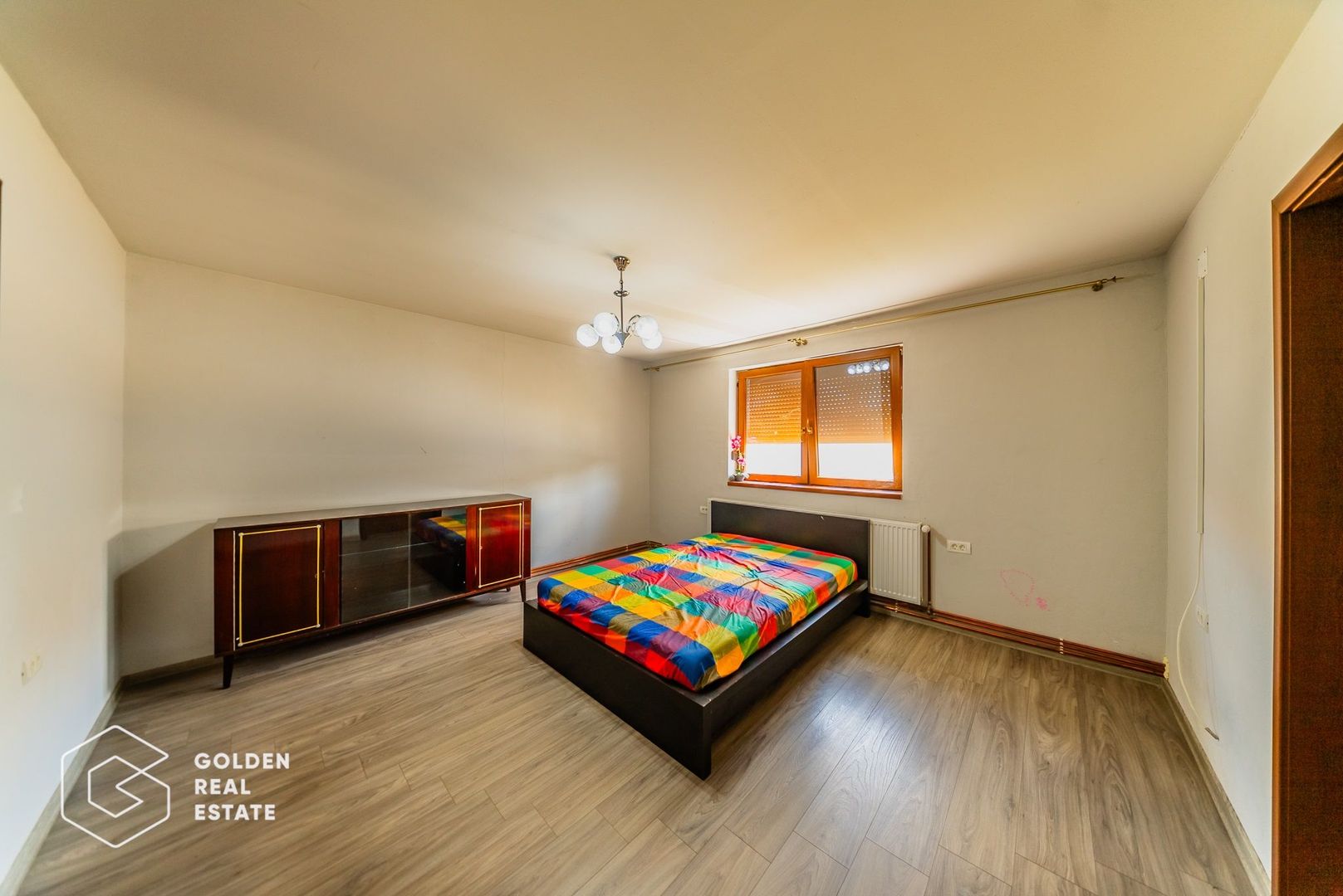 Casă 3 camere renovată în Bujac-Sega , 2 corpuri, teren 572 mp - Poză 6