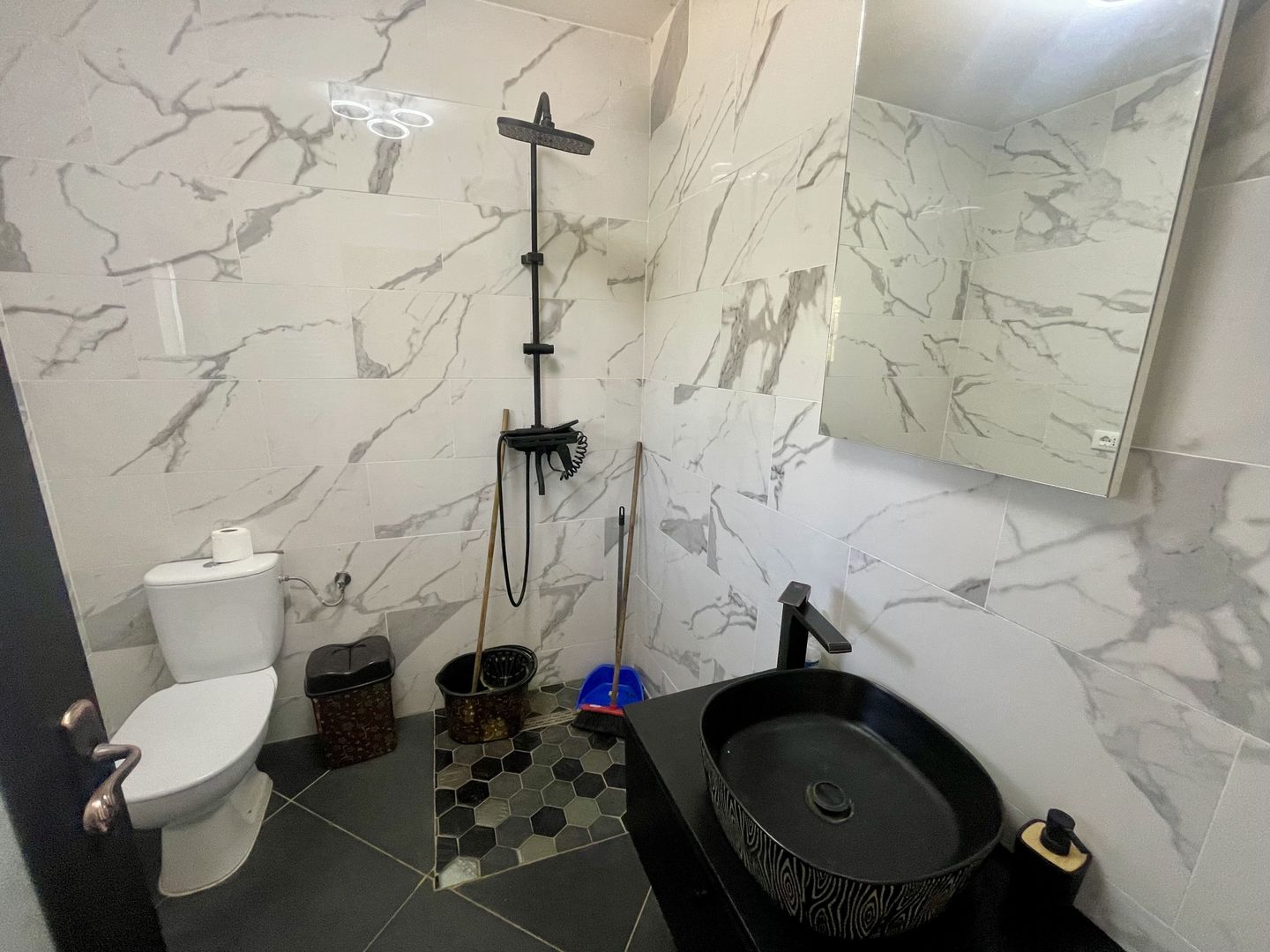 SPAȚIU COMERCIAL | COMPLET UTILAT PENTRU FRIZERIE| HORODNIC DE JOS - Poză 8