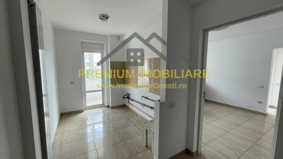 Apartament 2 Camere Zona de sus - renovat complet - Poză 2