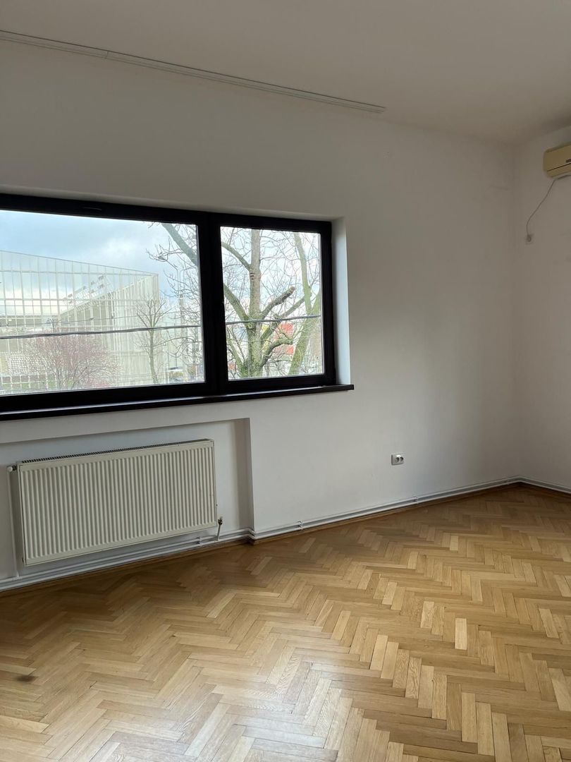 Apartament in vila 5 camere / zona Herastrau Nord - Biserica Cașin - Poză 16