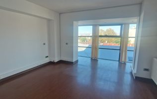 Clădire de birouri, adiacent Bd. Unirii, suprafata 120 mp./ birou