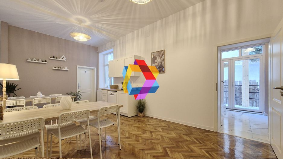 Casa de vânzare zona Centrală regim hotelier - 225 mp - Poză 5