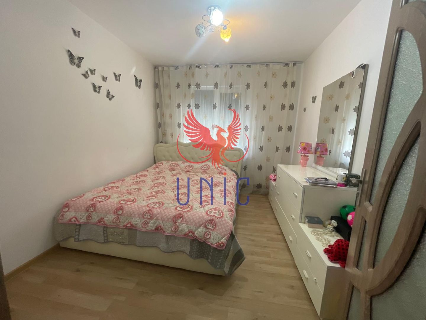 4 camere decomandate, etaj 2, centrala termica - Valea Rosie - Poză 24