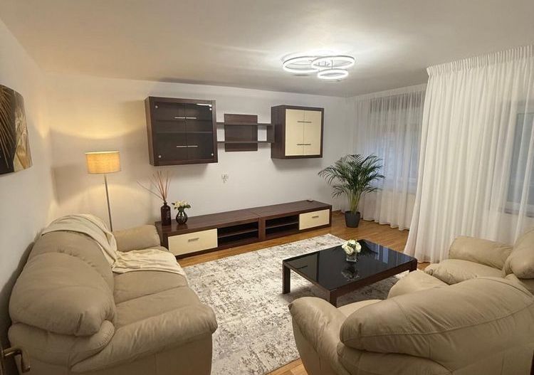 AP. 3 CAMERE RAHOVA, BUCATARIE INCHISA, CENTRALA PROPRIE,MODERN - Poză 1