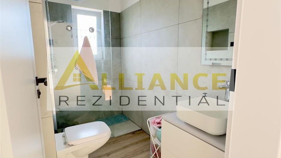 Casa Individuala - 5 camere - 2 bai - 300 mp teren - Poză 10