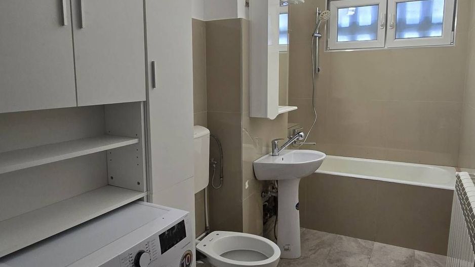 Apartament - 3 camere - Manastur , Cluj-Napoca - Poză 5