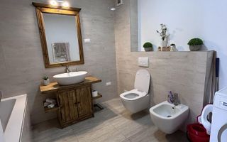 Apartament 2 camere + living cu bucătărie, zona Metro - Poză 6