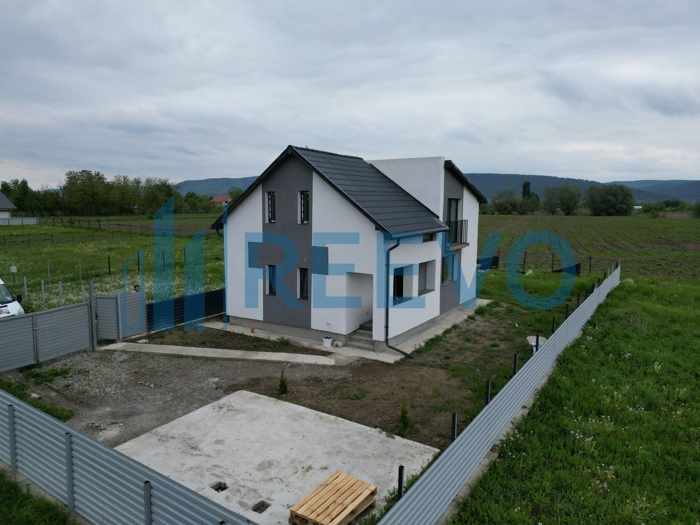 Casă/Vilă de vânzare Sat Siretu, Com. Letea Veche, Bacău - Poză 12