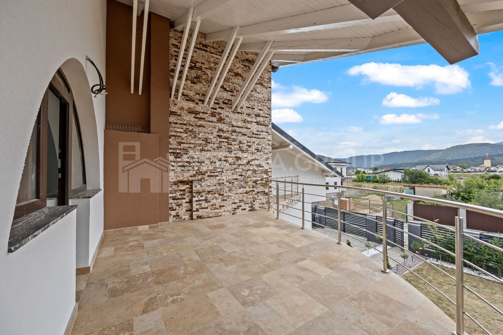 Vila cu arhitectura deosebita, teren 636mp, Cristian, Brasov - Poză 6