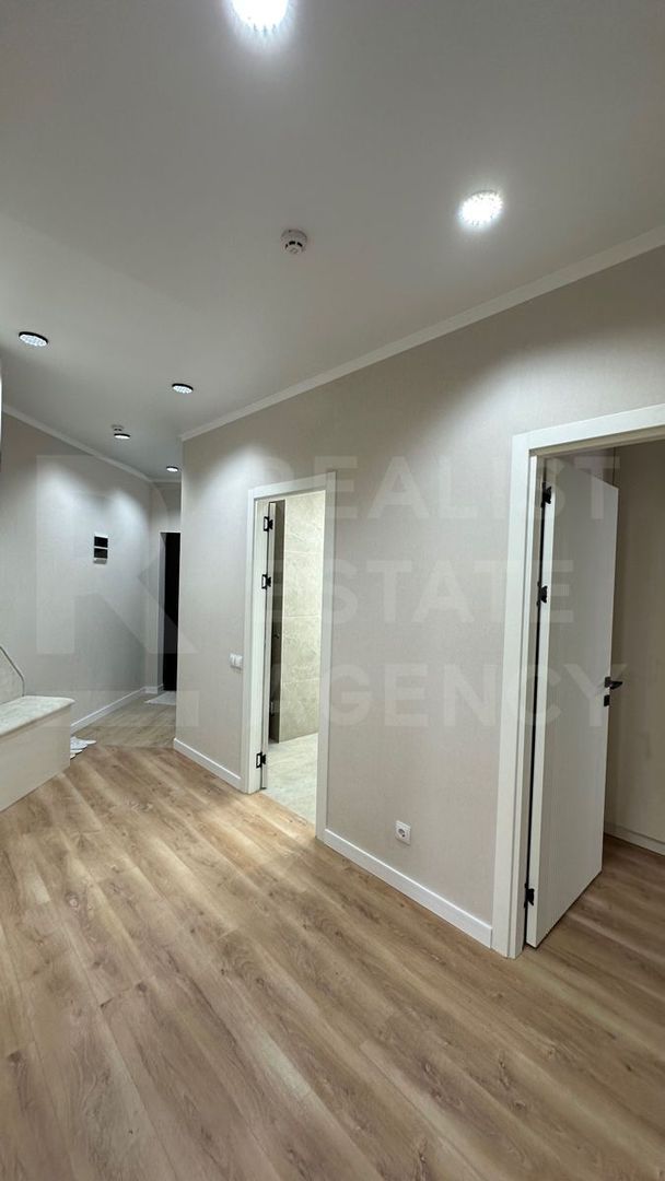 Vânzare, apartament, 2 camere + living, strada Ginta Latină, Ciocana - Poză 6