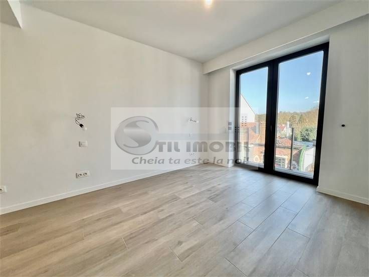 Apartament cu 3 camere D. etaj intermediar - 84 mp - COMISION 0% - Poză 5