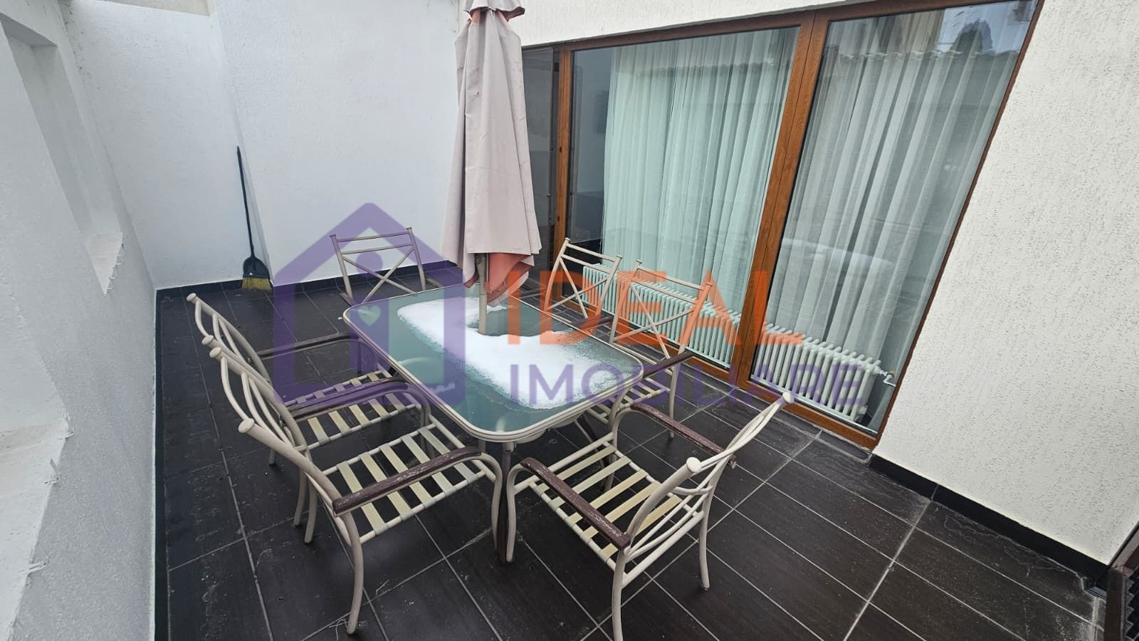 Casa Individuala cu 4 camere si garaj, zona Strand - Poză 10