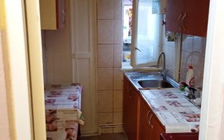 Apartament 2 camere etaj 1 bucatarie inchisa Cedonia - Poză 6
