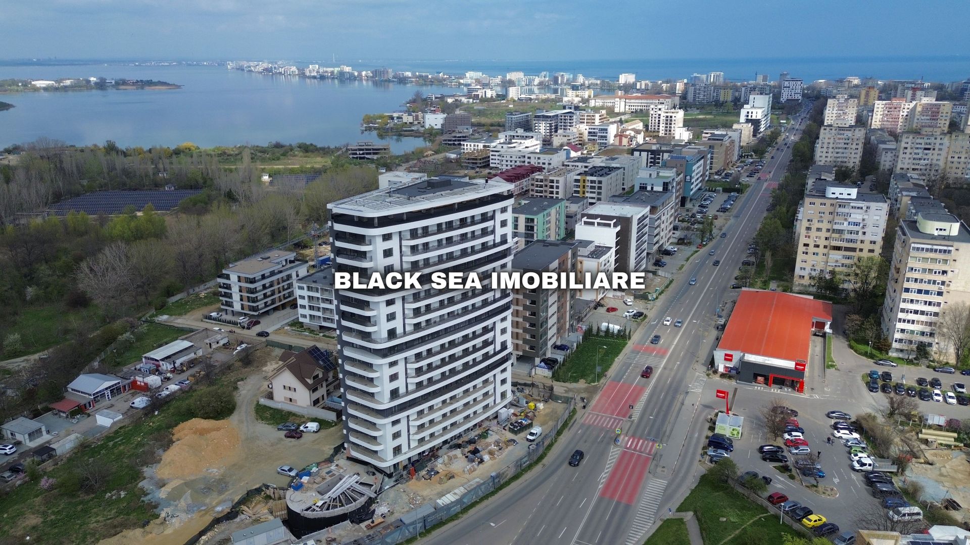 Apartament 2 camere + Parcare zona Tomis Nord / Campus - TOMIS TOWER - Poză 1